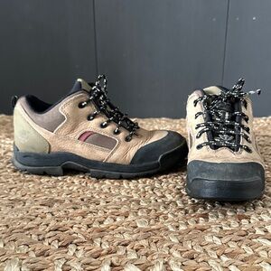 Timberland Performance 62355 women's brown low hiking boots size 7.5